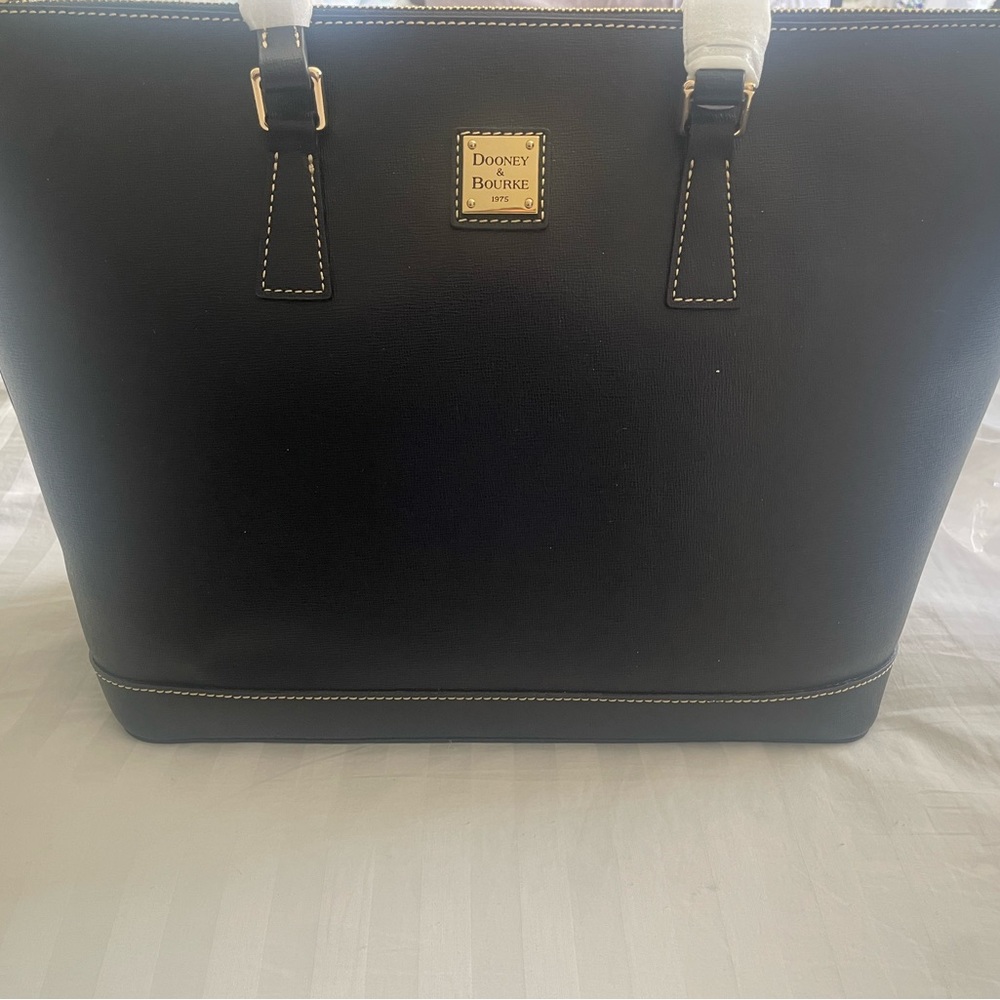 Large Dooney and Bourke tote